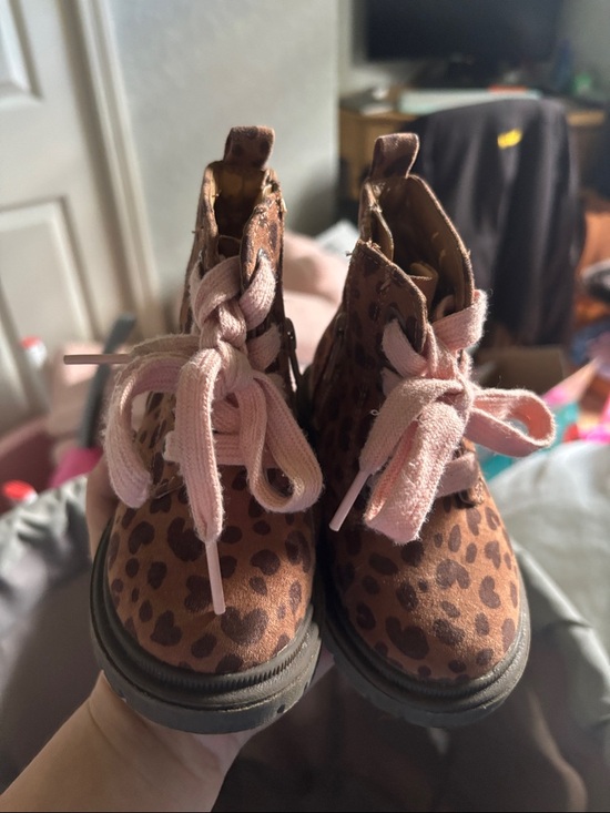 Cat & Jack Other - Cat & Jack Brown Leopard Print Kids Boots with Pink Laces